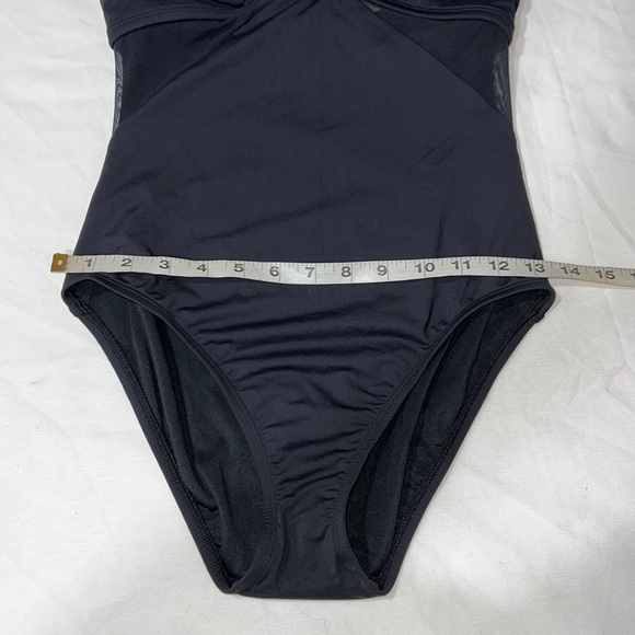 NWOT Bleu Rod Beattie Don't Mesh W/ Me
Halter One-Piece Swimsuit Black, 6 - Picture 7 of 12